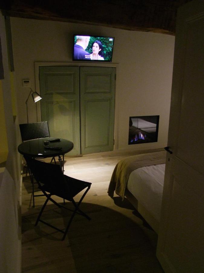 Holiday Home Janssen & Janssen Maasmechelen Rom bilde
