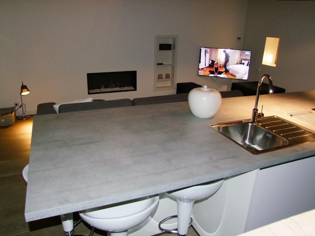 Holiday Home Janssen & Janssen Maasmechelen Rom bilde